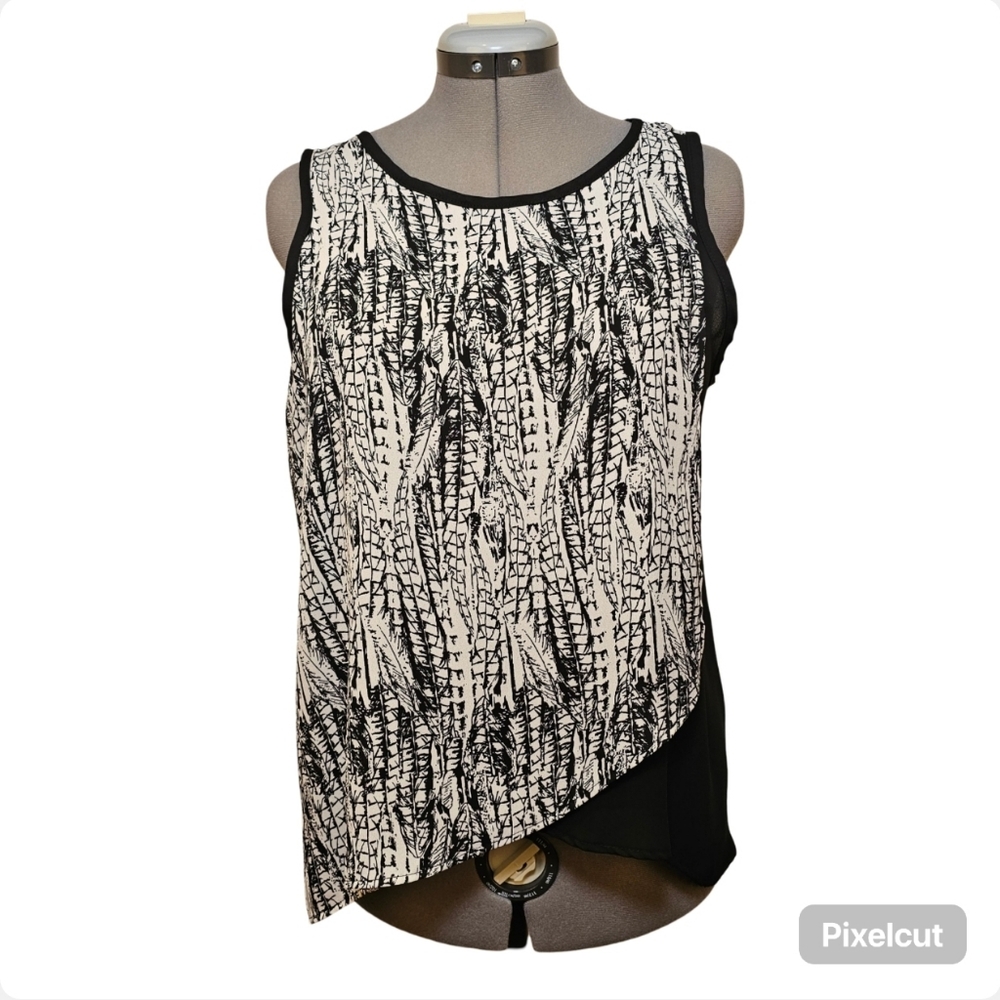 Status by Chenault black and white sleeveless chiffon top size L US